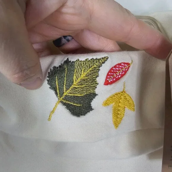 Woolrich Embroidered Turtleneck Top XXL Ivory Leaves Thanksgiving Autumn Teacher - Picture 3 of 10